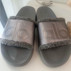 Alo Gray Slide Sandals